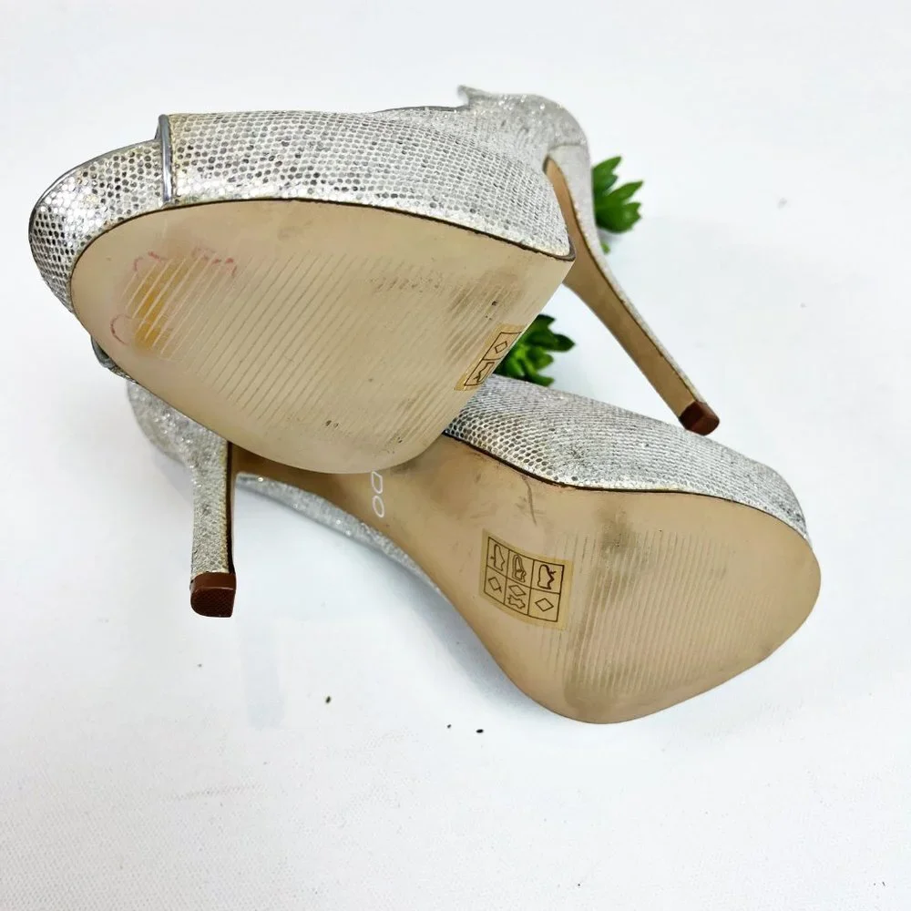 2/$30 Aldo Sparkly Silver Genuine Leather Platform Stilettos 6.5